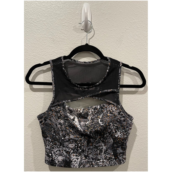 FABLETICS Black Marble Long Line Sports Keyhole Metallic Sports Bra And Legging - Picture 3 of 10